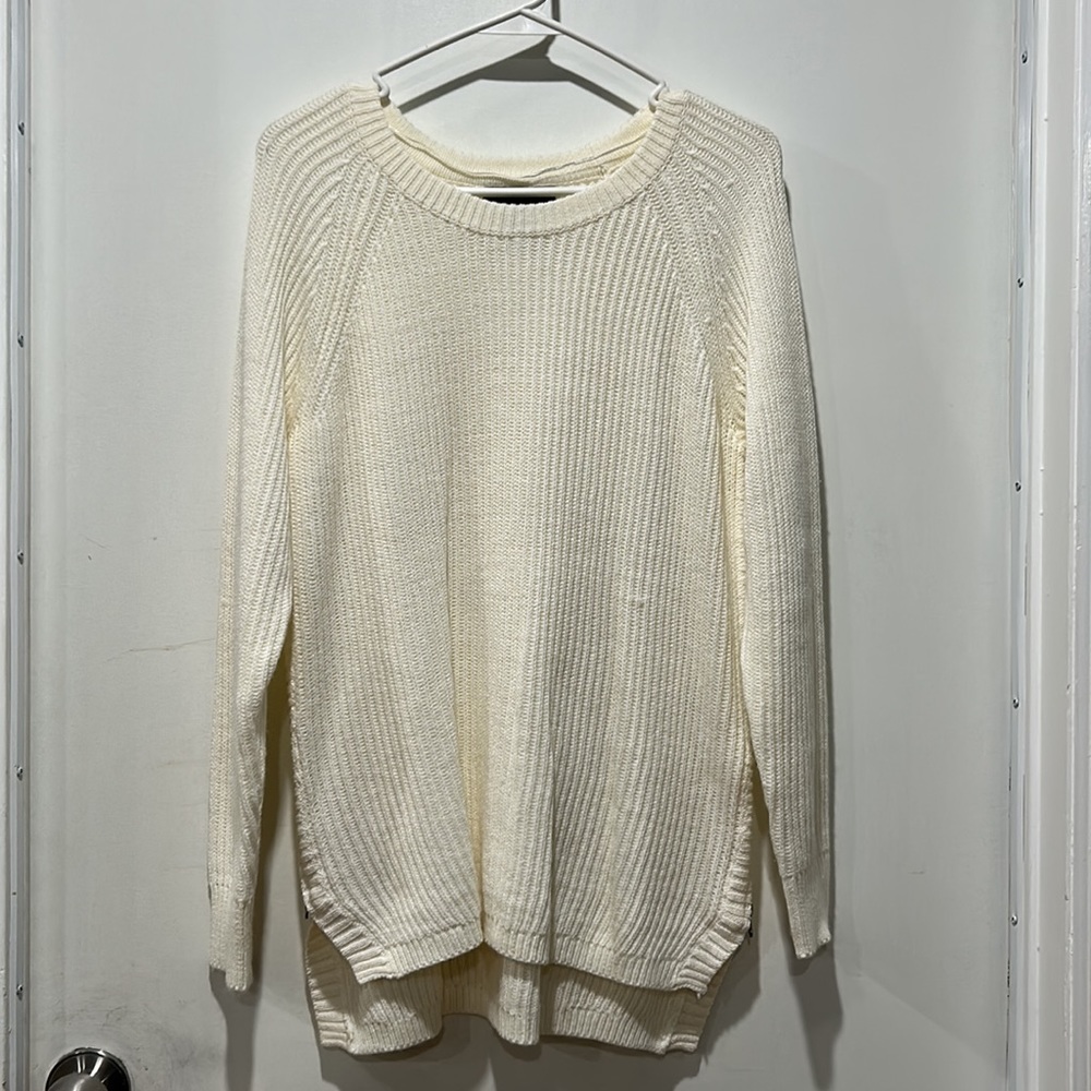 Attention ivory white sweater NWOT Pit to pit 18 inches L:26 inches Excellent Co